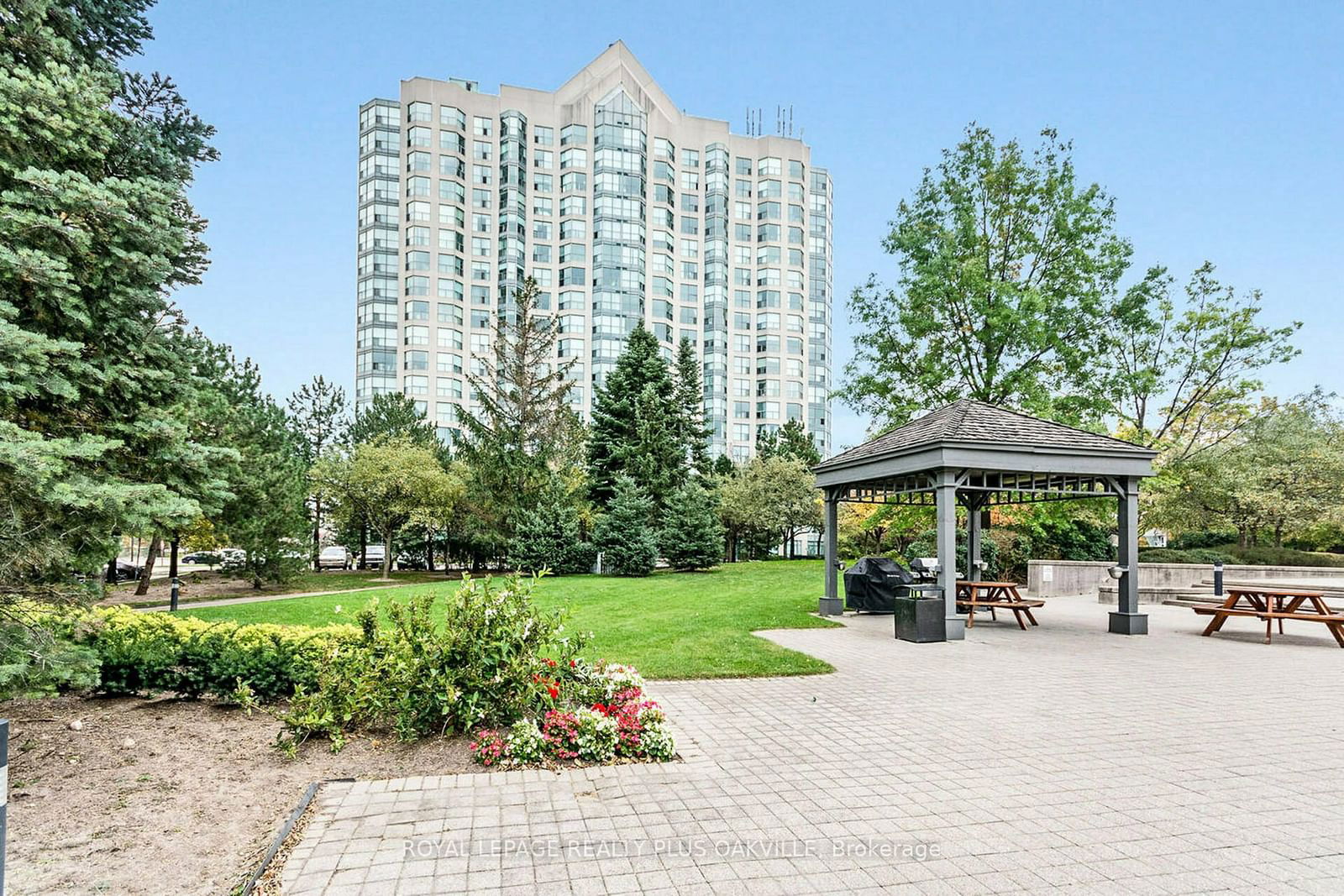 2177 Burnhamthorpe Rd W, unit 1310 for sale - image #37