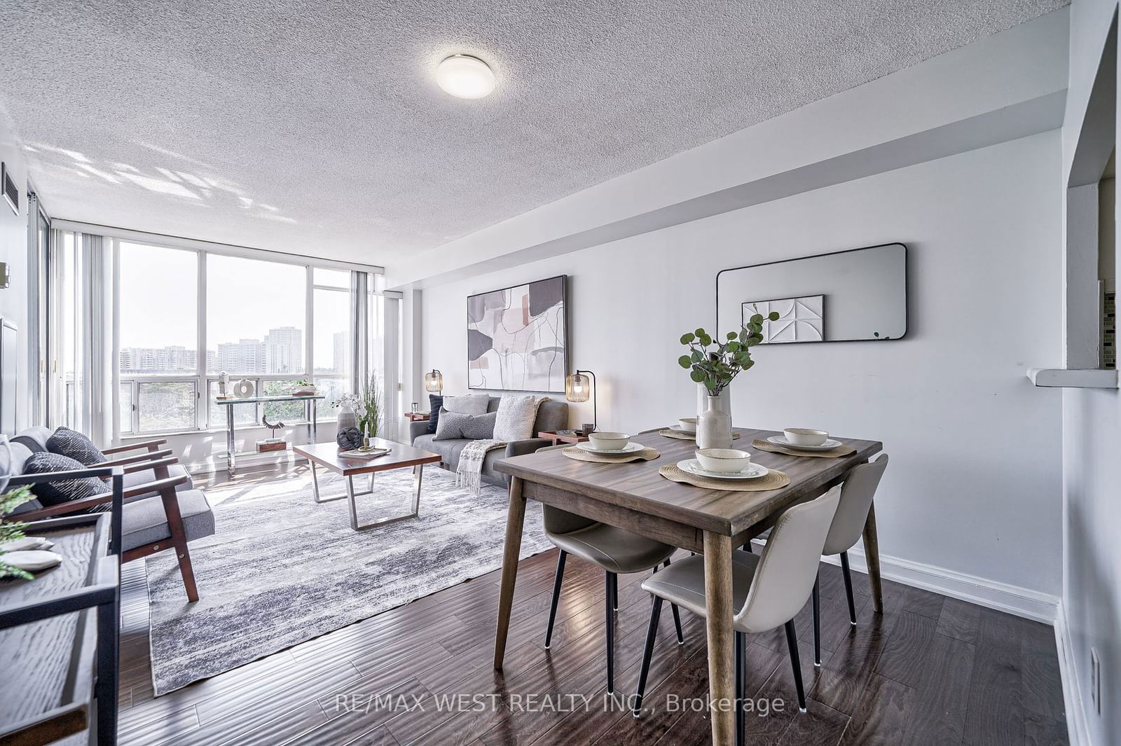 24 Hanover Rd, unit 608 for sale - image #10