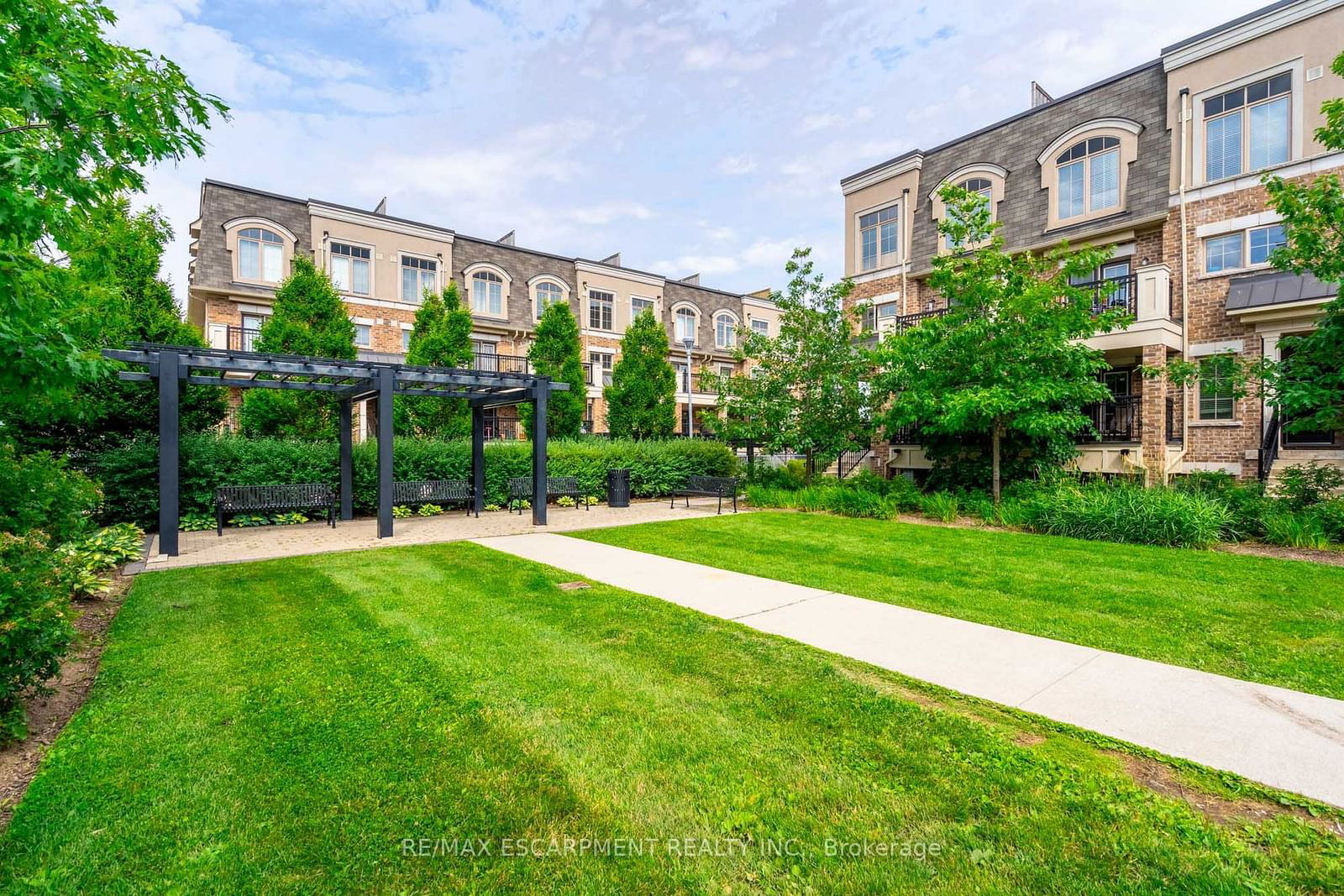 Millstone on the Park, Oakville, Toronto