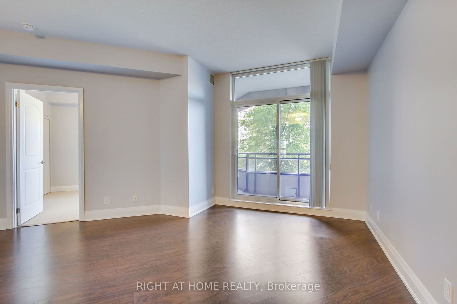 1060 Sheppard Ave W, unit 327 for sale - image #11