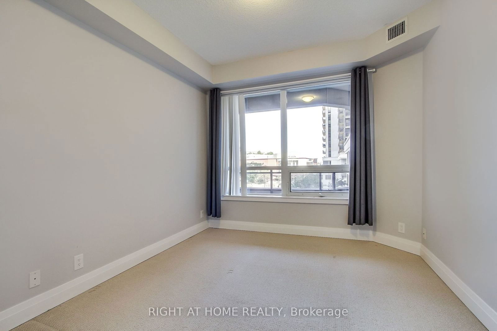 1060 Sheppard Ave W, unit 327 for sale - image #20