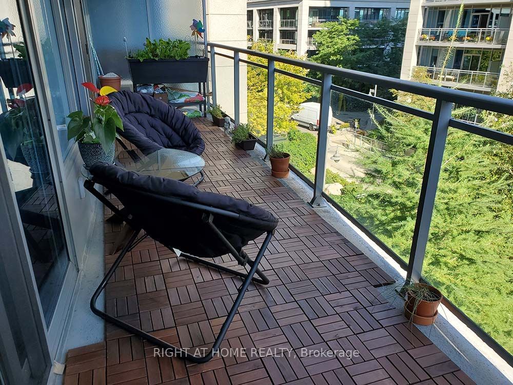 58 Marine Parade Dr, unit 326 for rent - image #24