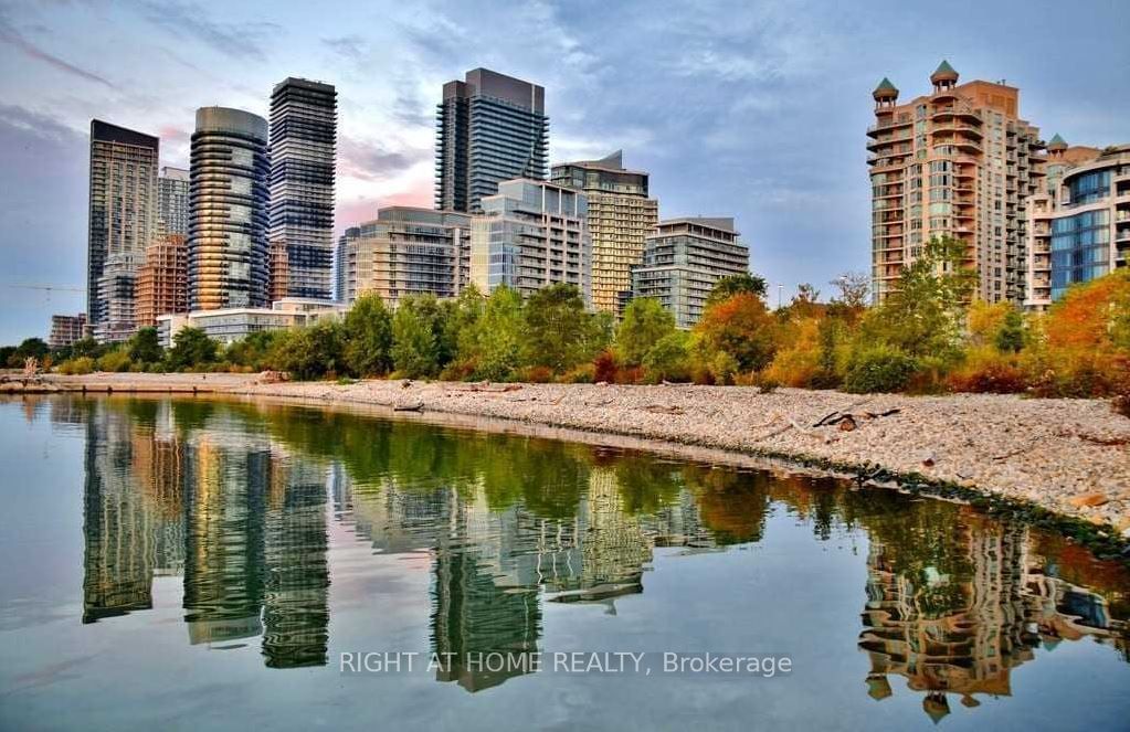 Explorer At Waterview Condos, Etobicoke, Toronto