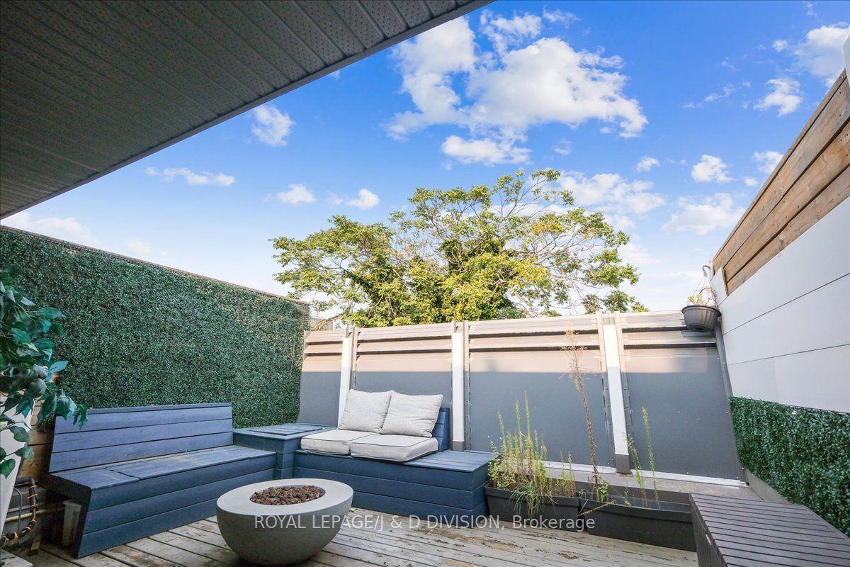 50 Bartlett Ave, unit 8 for sale - image #31