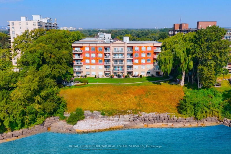 5194 Lakeshore Rd, unit 506 for rent - image #1