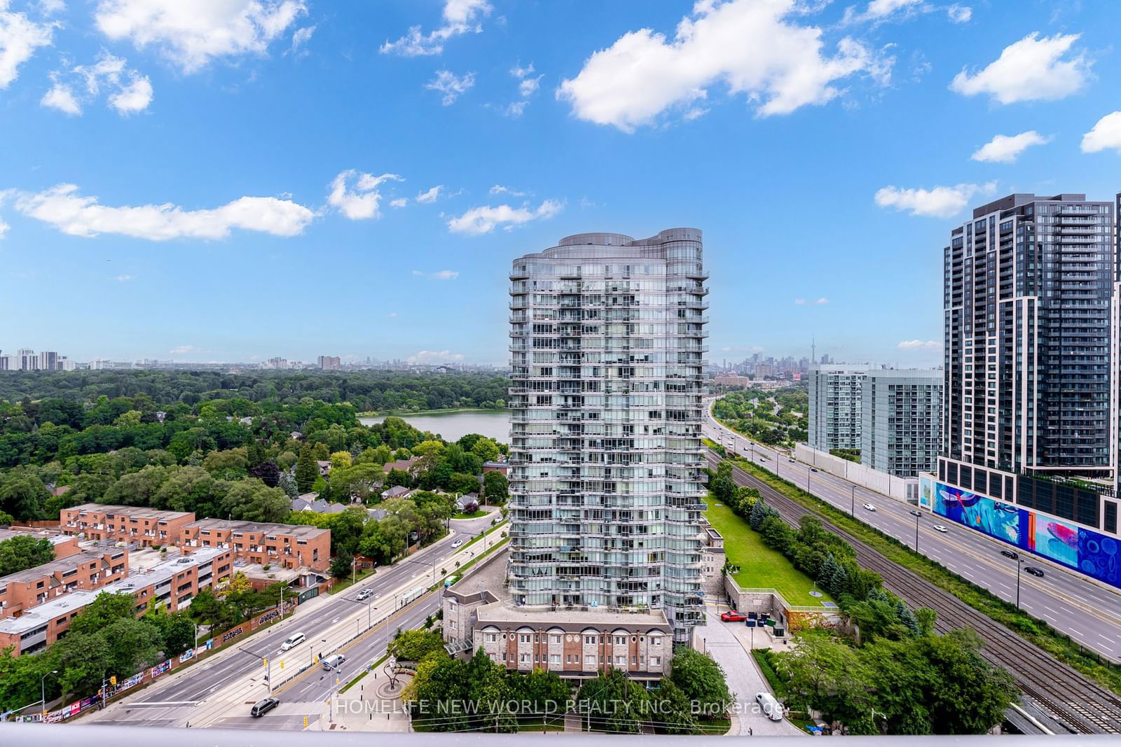 103 The Queensway Ave, unit 2014 for sale