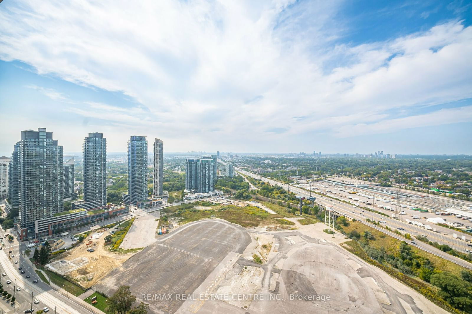 56 Annie Craig Dr, unit 3808 for rent - image #5