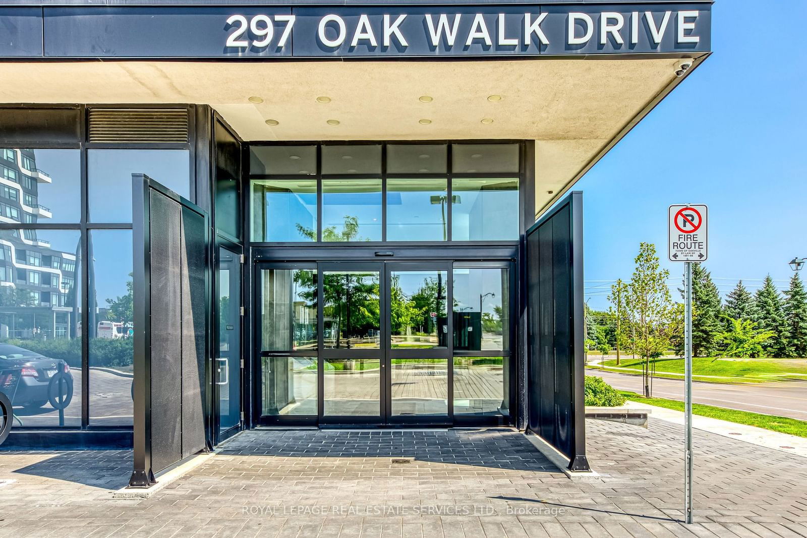 297 Oak Walk Dr, unit 2209 for rent - image #3