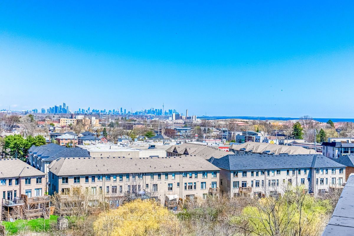 1063 Douglas McCurdy Comm, unit 702 for sale - image #20