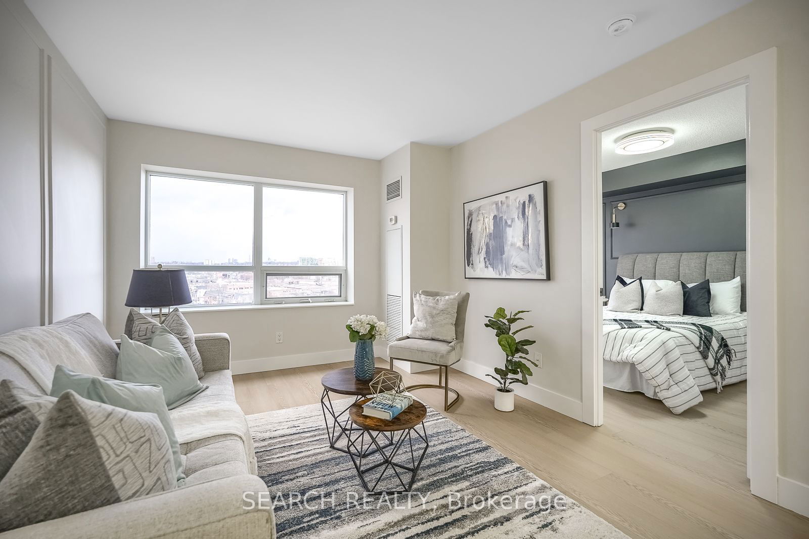 60 Heintzman St, unit 1028 for sale - image #4