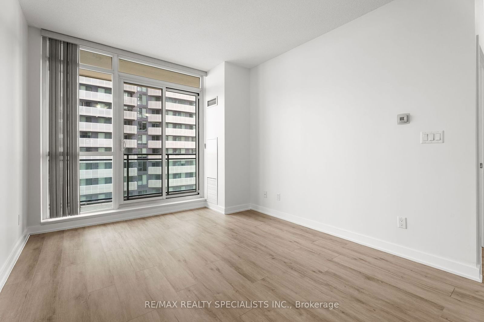 4070 Confederation Pkwy, unit 2501 for sale - image #16