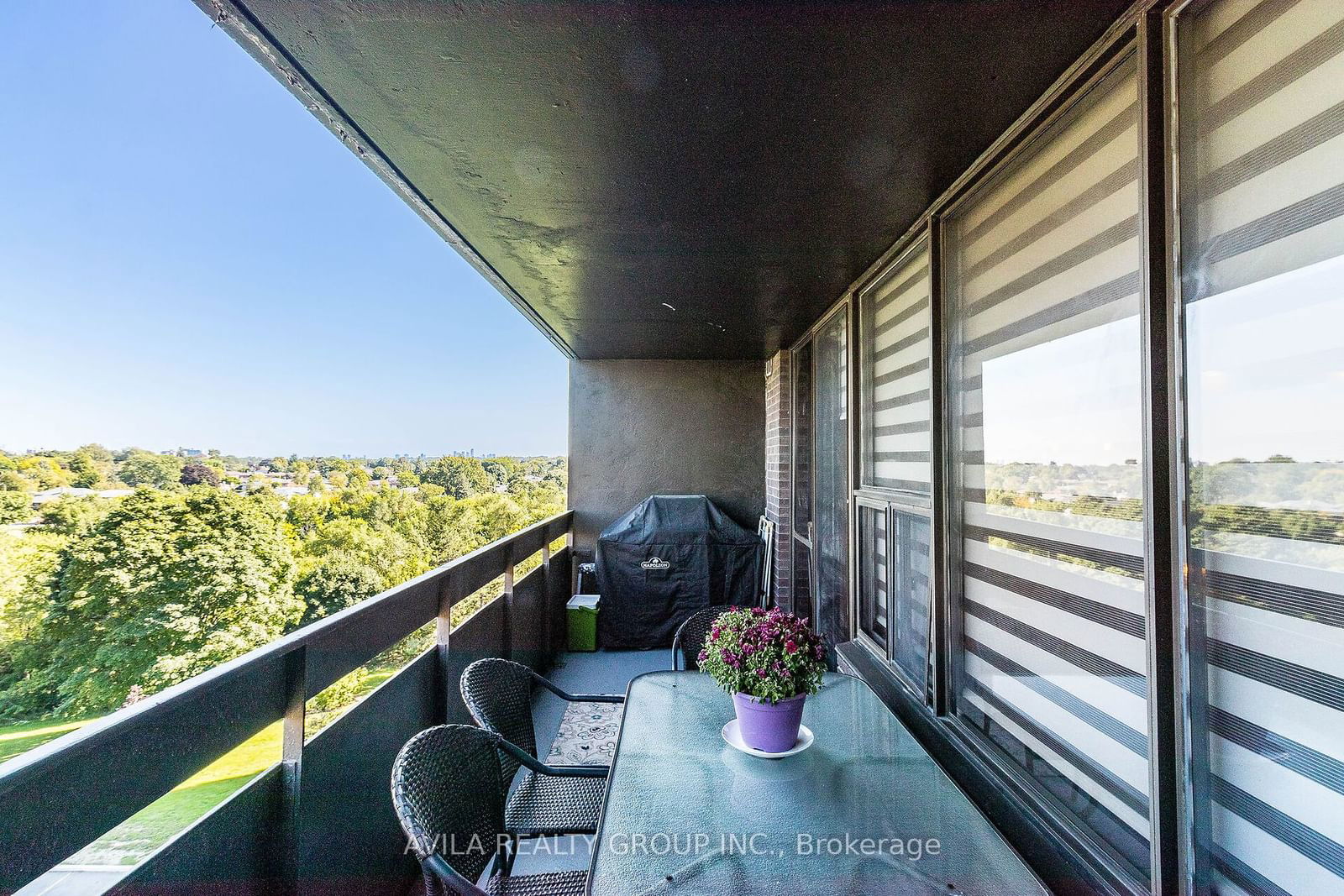 11 Wincott Dr, unit 815 for sale - image #27