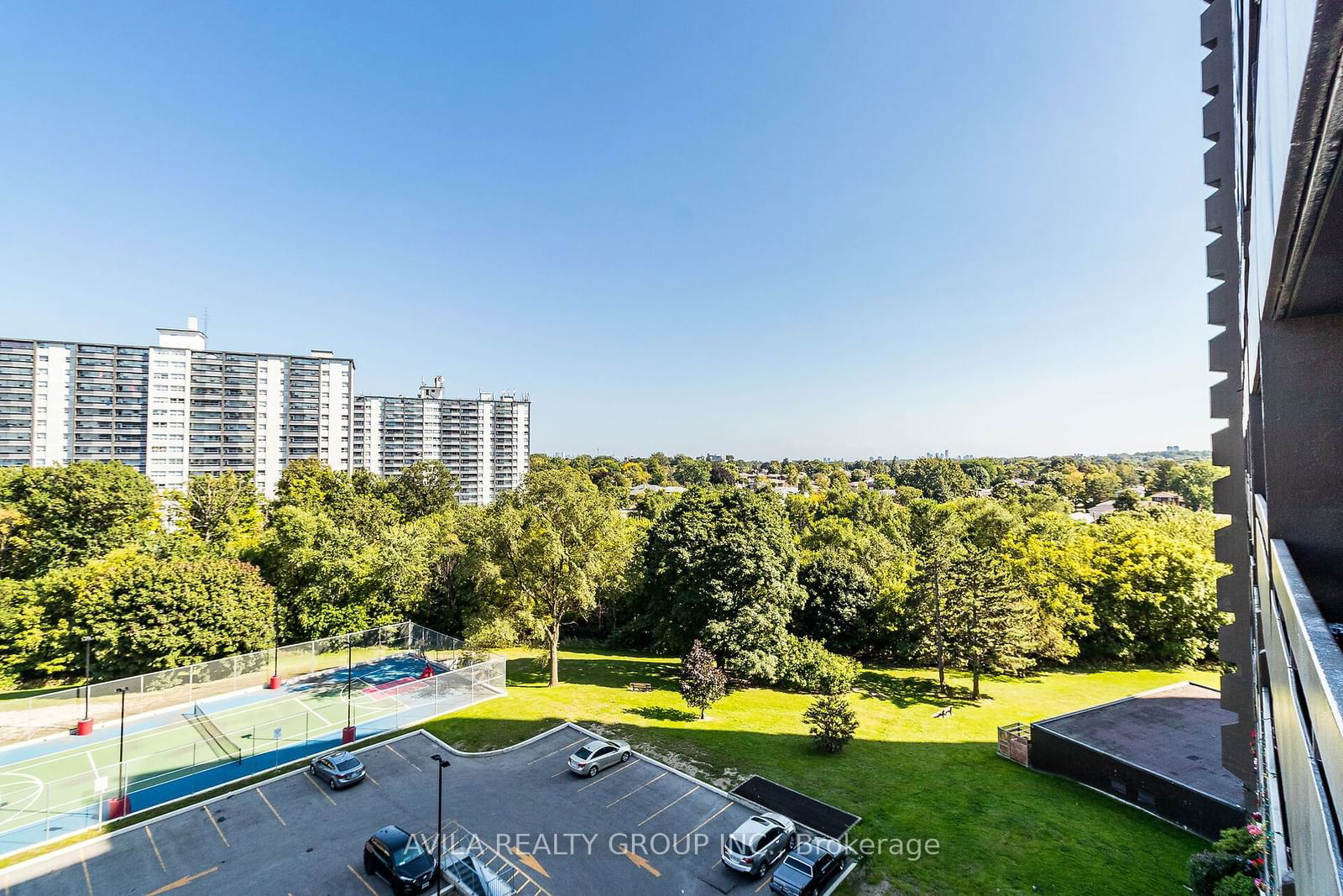 11 Wincott Dr, unit 815 for sale - image #32