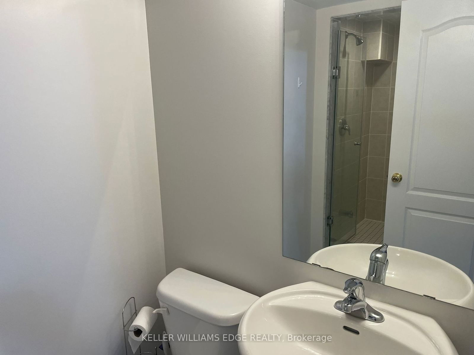 2551 Sixth Line E, unit 22 for rent - image #14