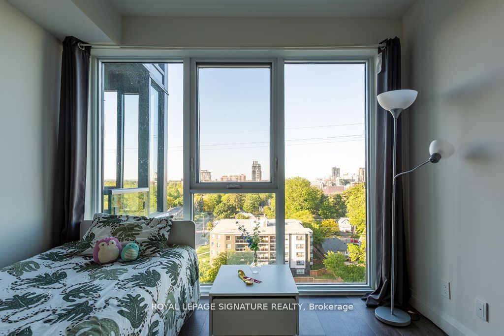 500 Brock Ave, unit 1004 for sale