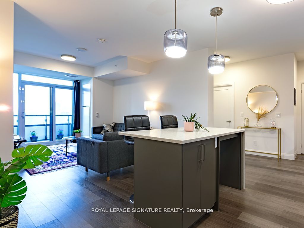 500 Brock Ave, unit 1004 for sale - image #9