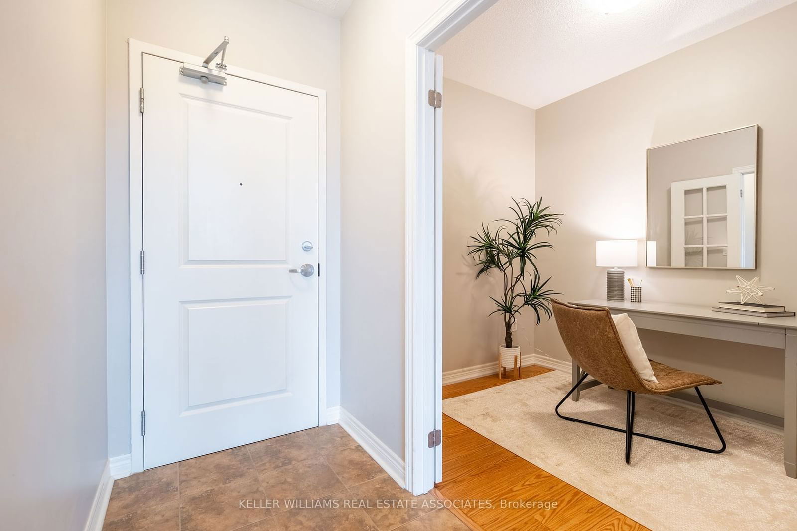 33 Whitmer St, unit 208 for sale - image #27