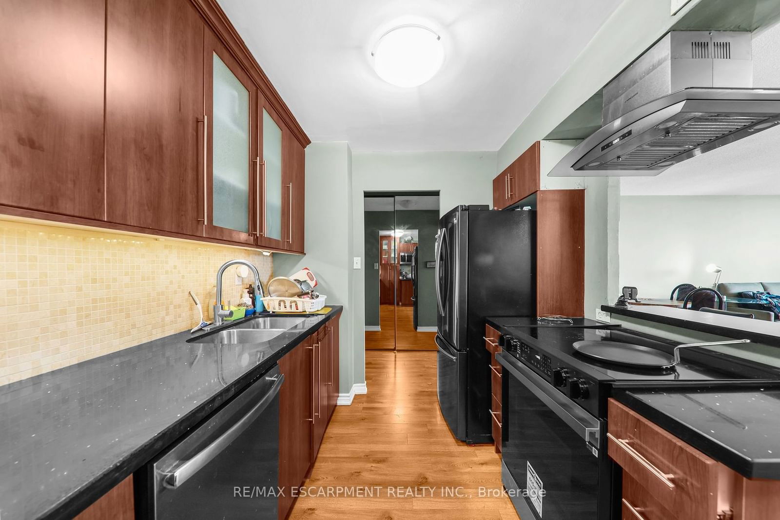 511 THE WEST MALL Rd, unit 1908 for sale - image #11