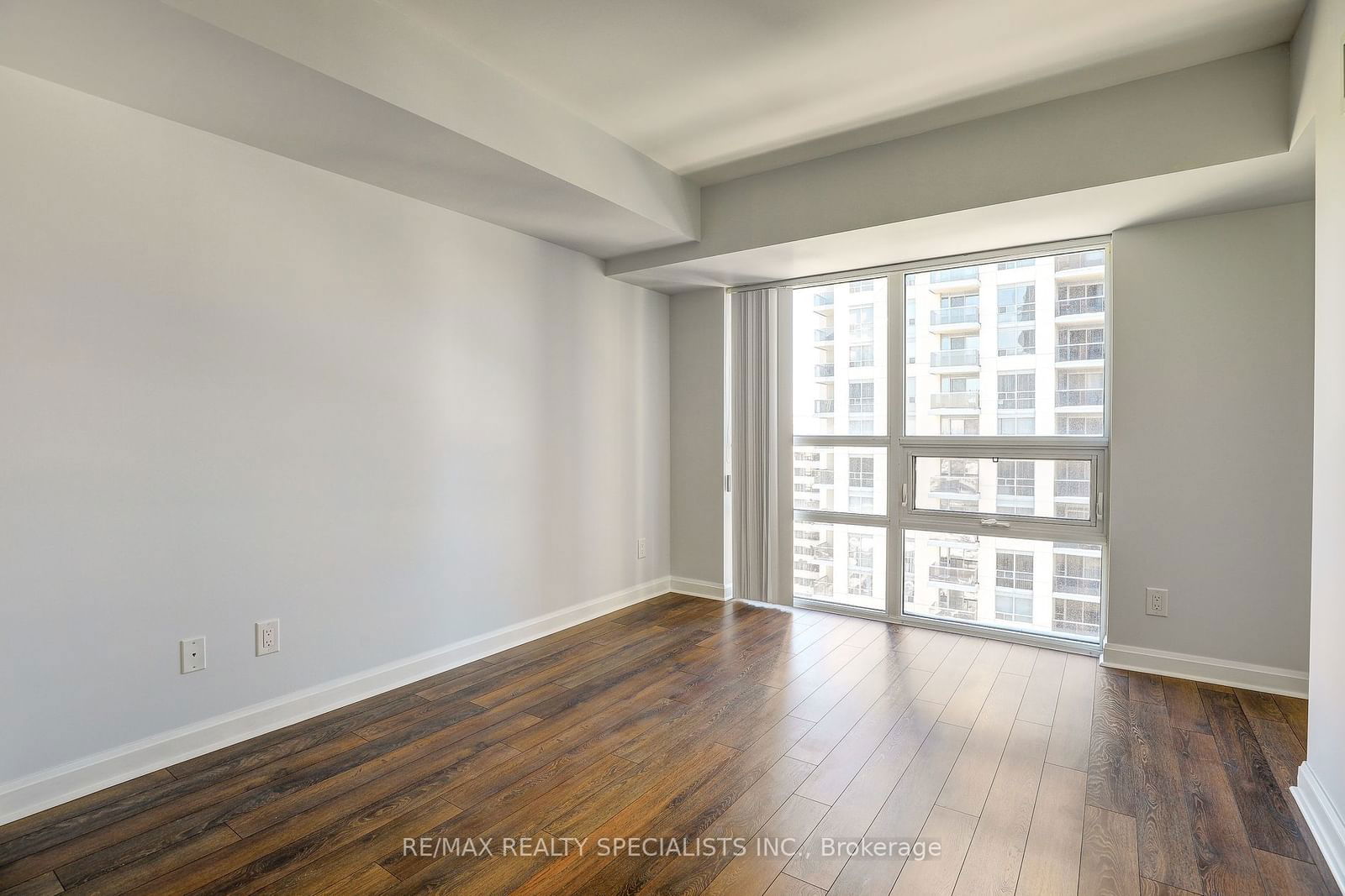 1 Michael Power Pl, unit 1512 for rent - image #13