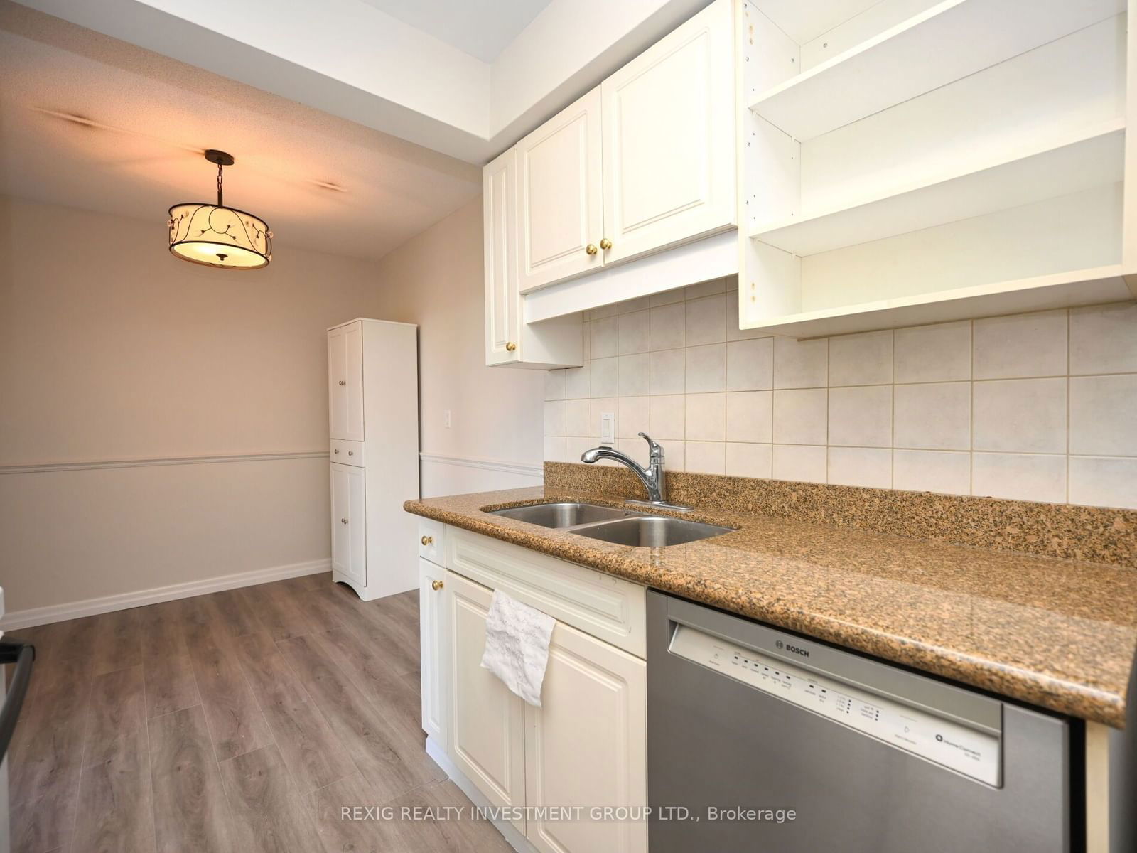 1333 Bloor St, unit 419 for rent - image #11