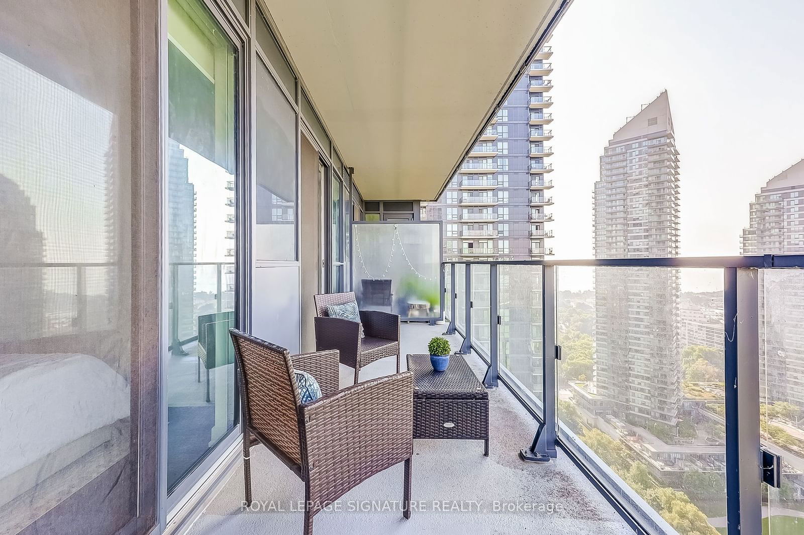 10 Park Lawn Rd, unit 2603 for sale - image #20