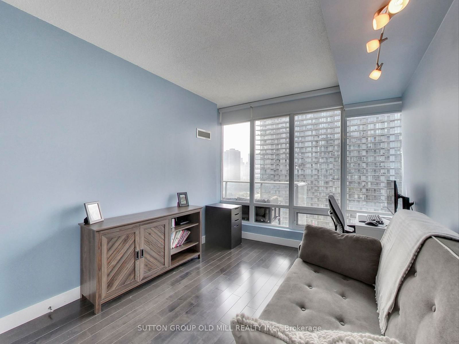 15 Windermere Ave, unit 1901 for sale - image #25