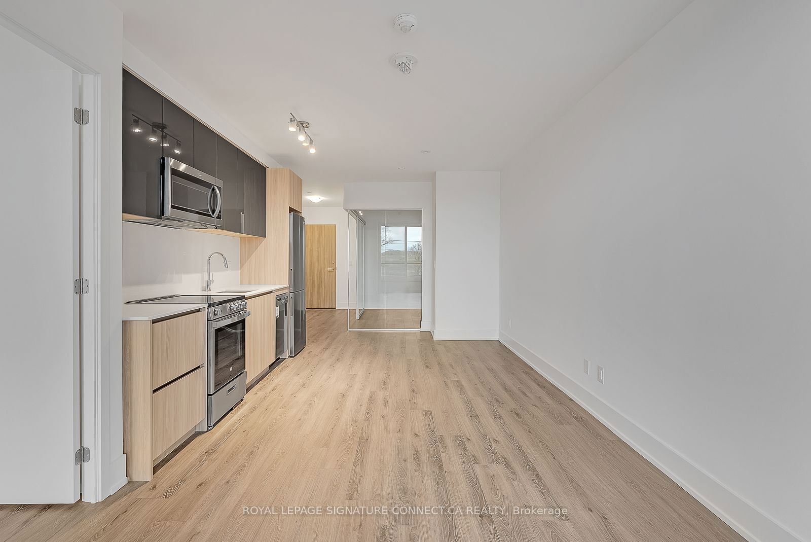 3100 Keele St, unit 422 for rent