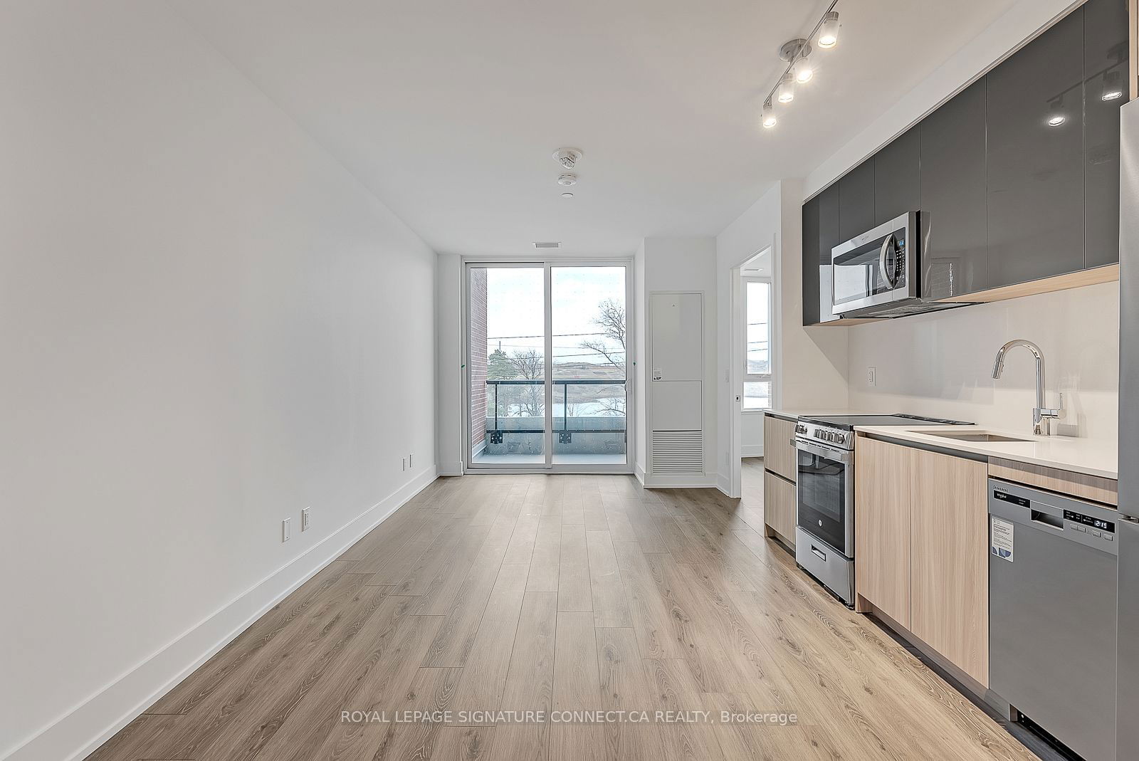 3100 Keele St, unit 422 for rent