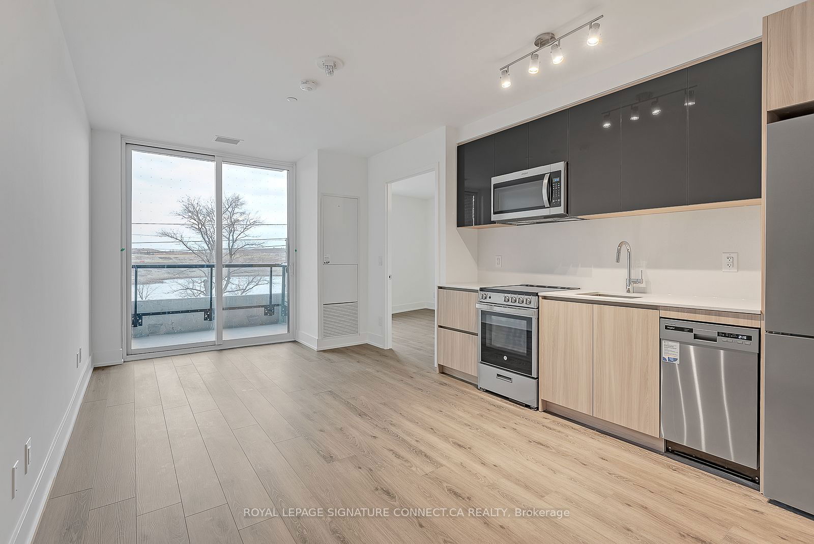 3100 Keele St, unit 422 for rent - image #6