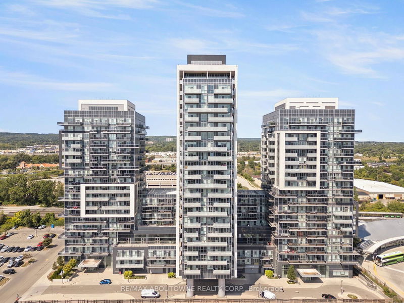 2087 Fairview St, unit 608 for sale - image #1