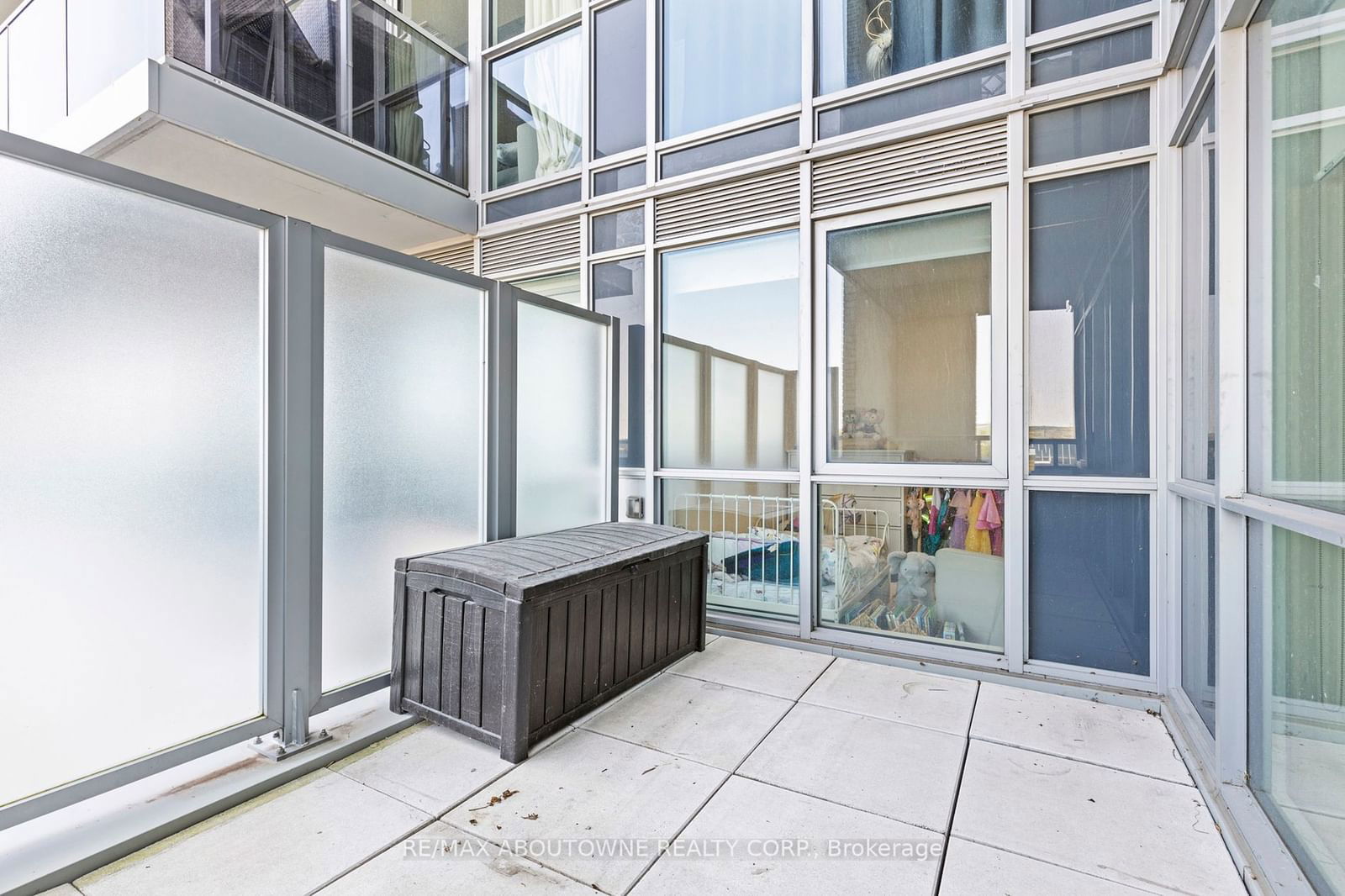 2087 Fairview St, unit 608 for sale - image #22