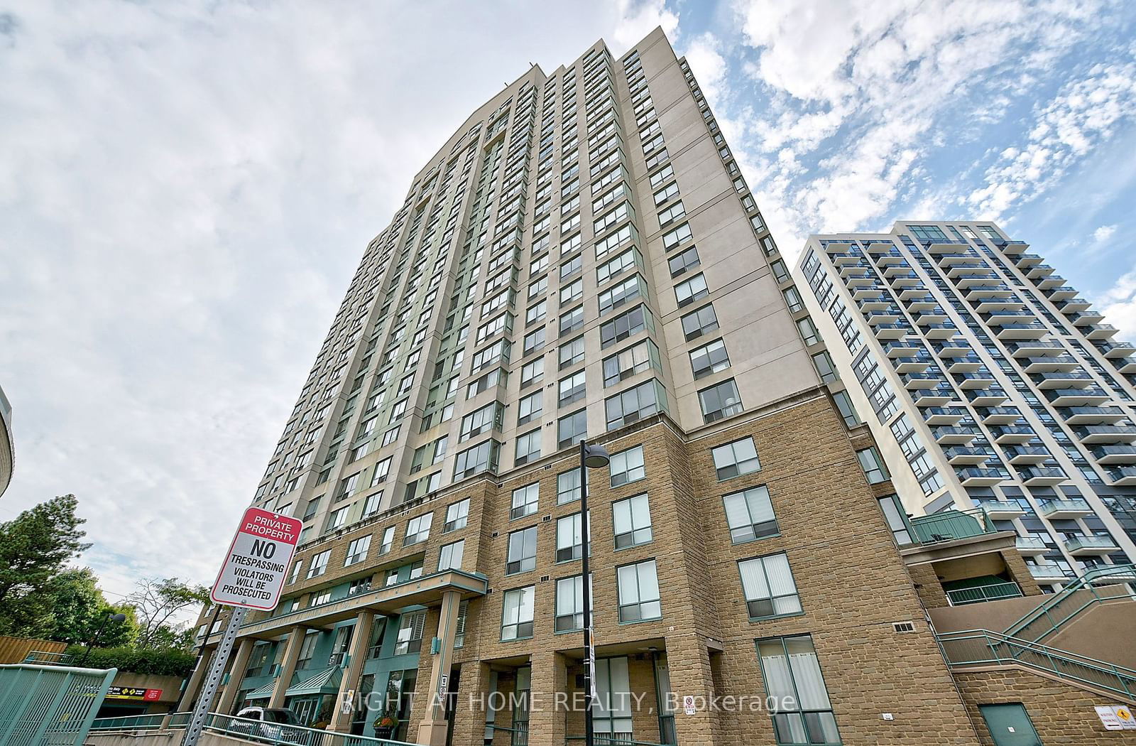 101 Subway Cres, unit 206 for sale - image #1