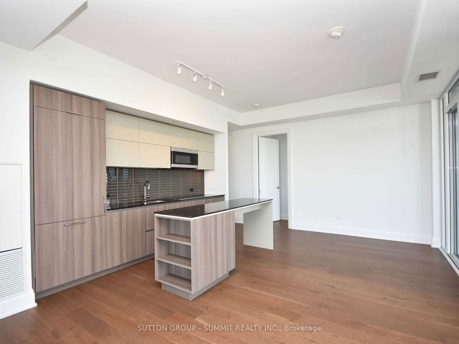 21 PARK St E, unit 1606 for rent