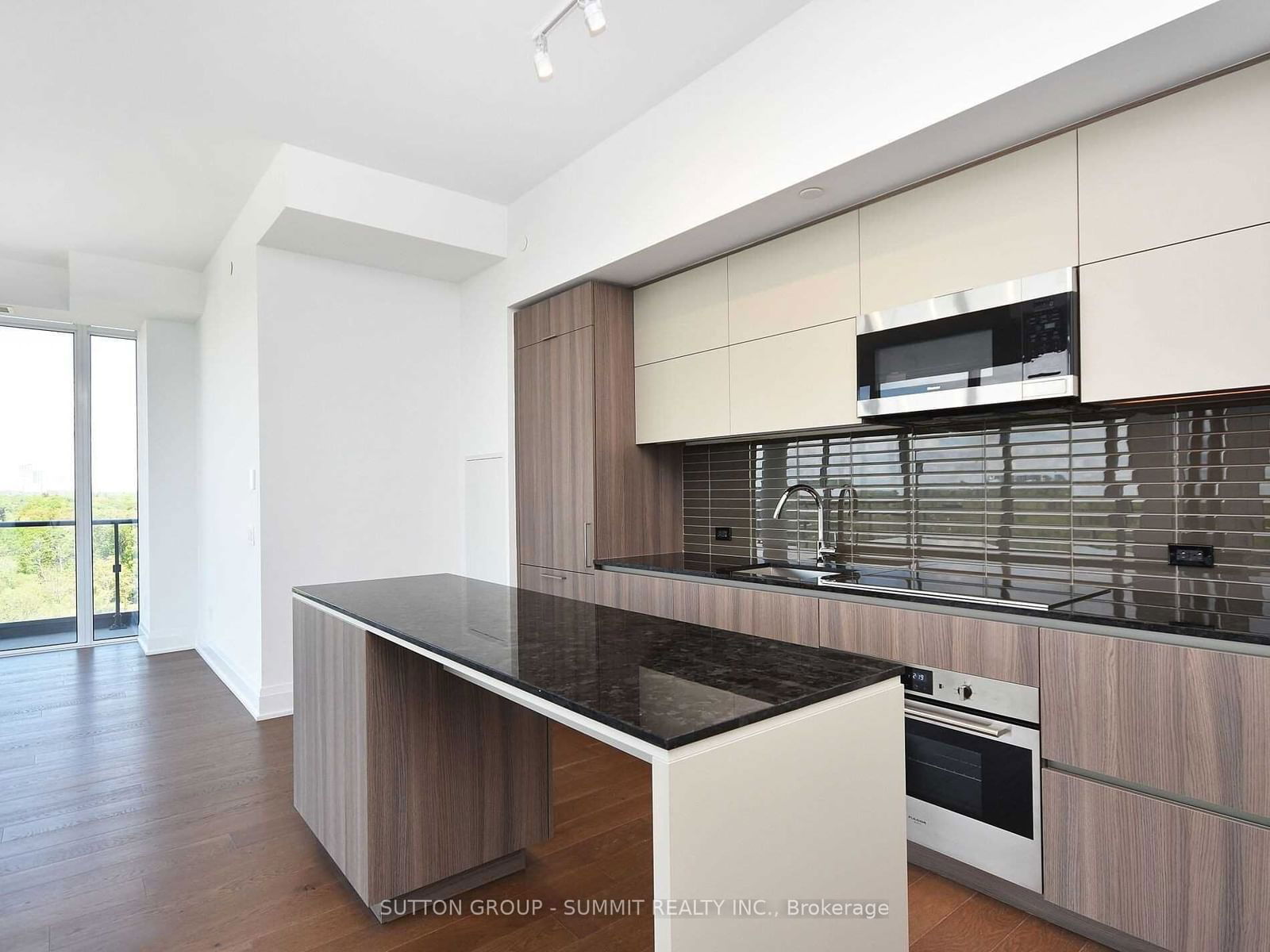 21 PARK St E, unit 1606 for rent