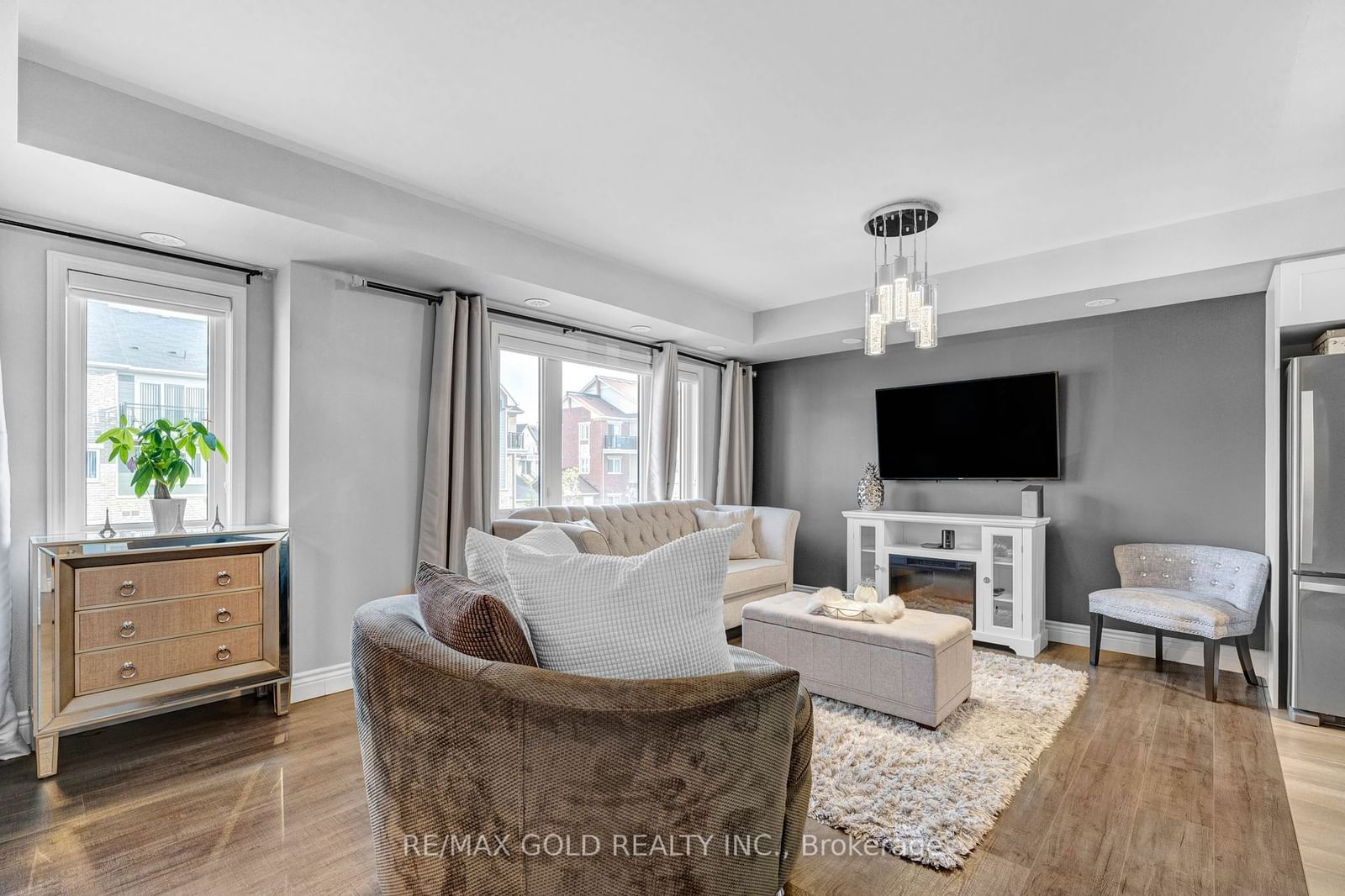 250 Sunny Meadow Blvd, unit 280 for sale - image #10