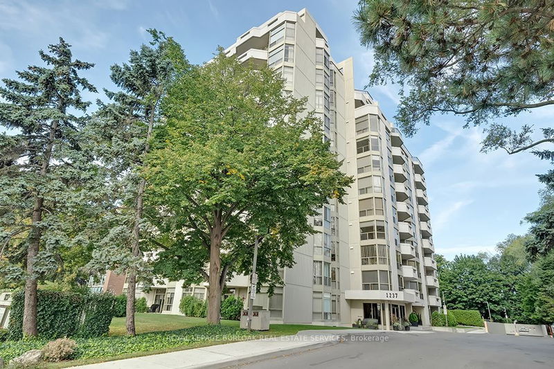 1237 North Shore Blvd E, unit 407 for sale - image #1