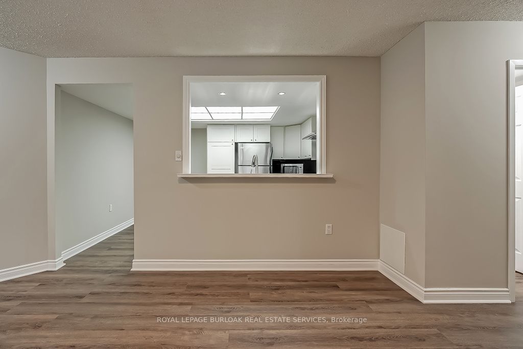 1237 North Shore Blvd E, unit 407 for sale - image #11