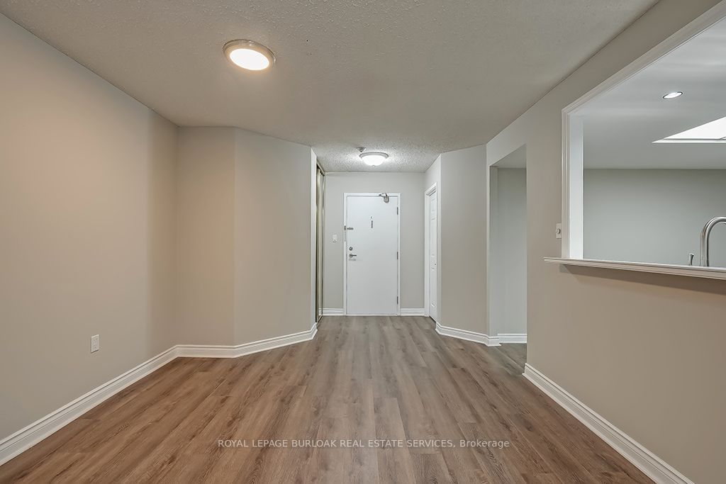 1237 North Shore Blvd E, unit 407 for sale