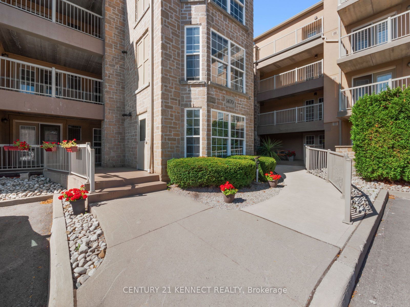 1470 Bishops Gate, unit 209 for sale - image #2