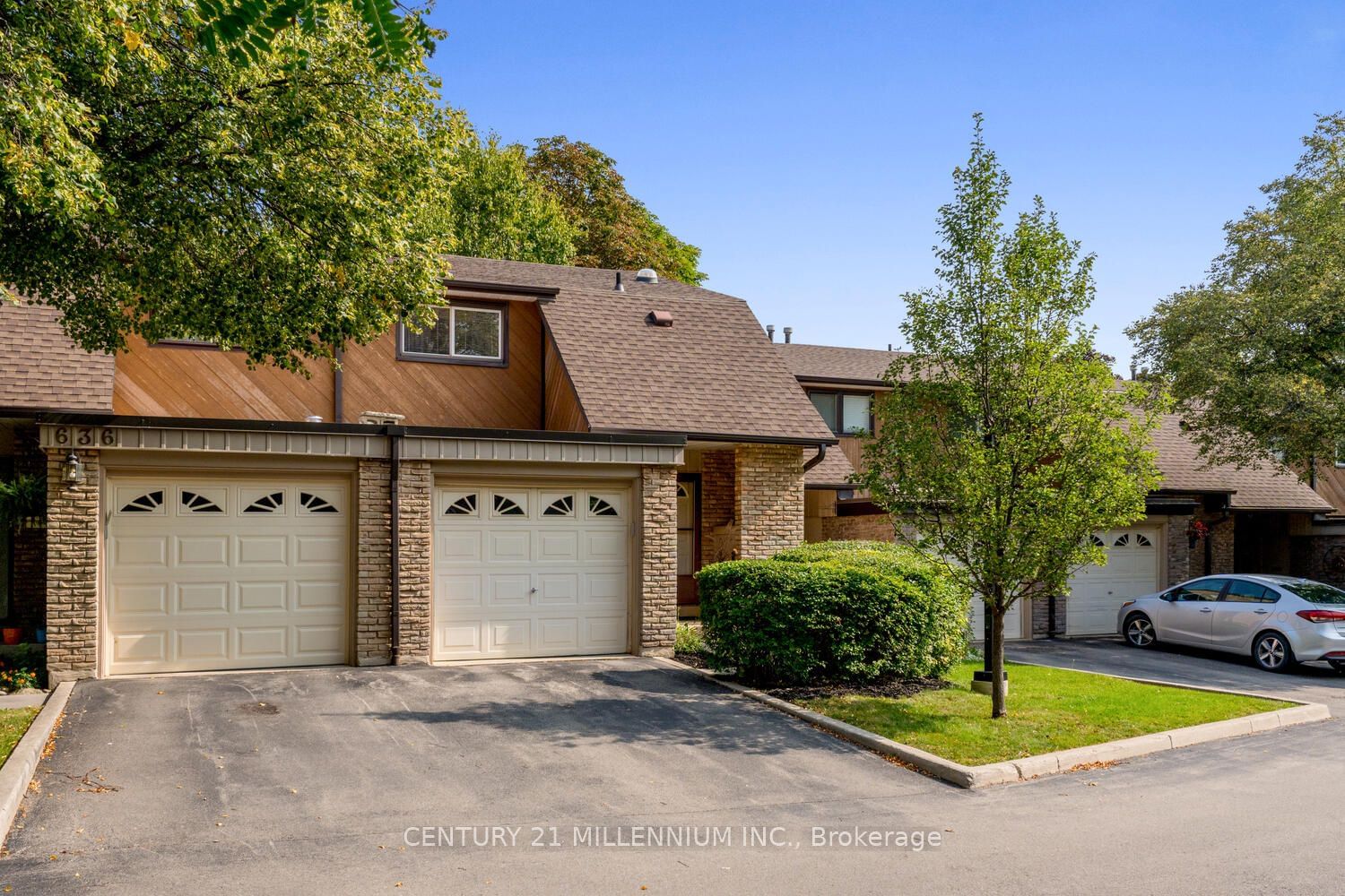 620 Forestwood Crescent Townhomes, Burlington, Toronto