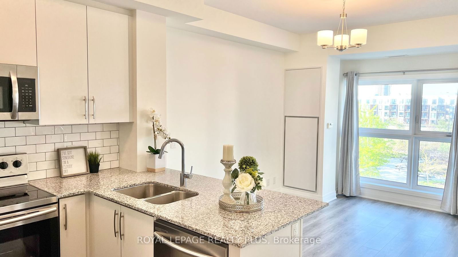 128 Grovewood Common, unit 334 for sale - image #8