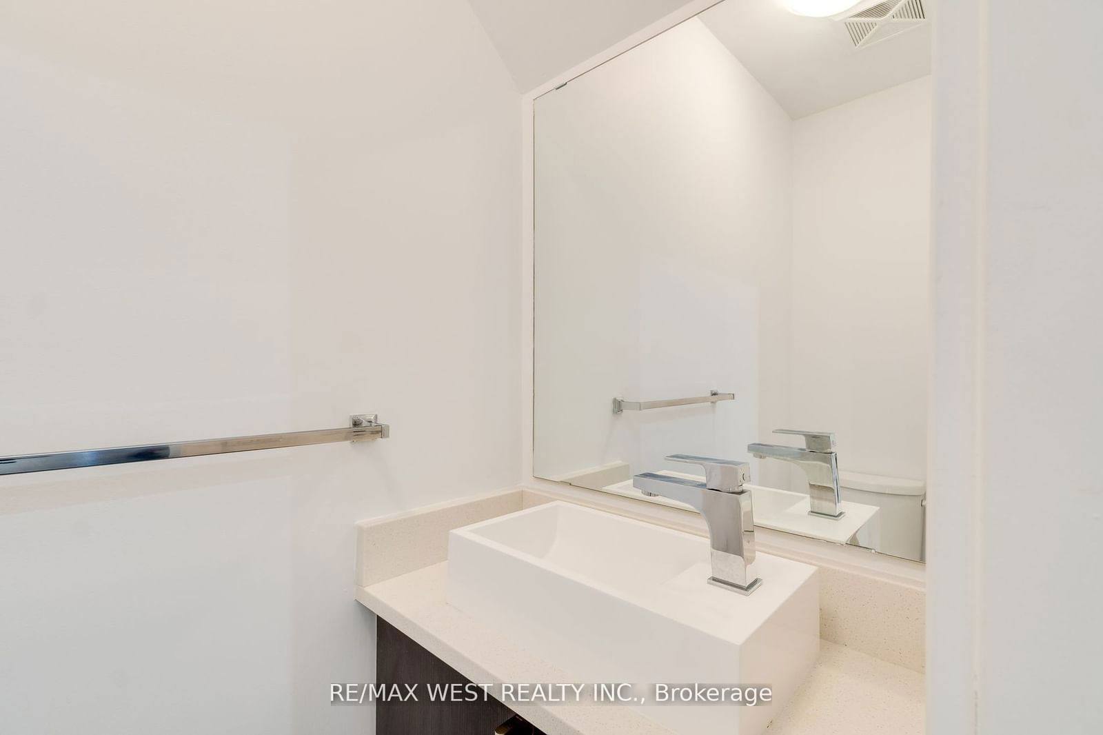 26 Ernest Ave, unit TH5 for rent - image #10