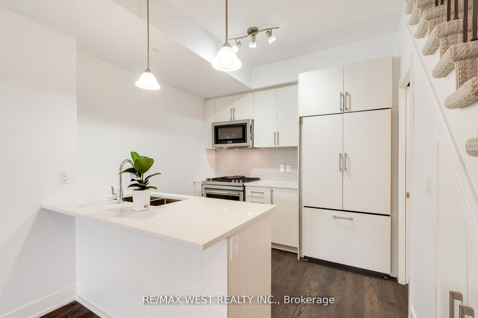 26 Ernest Ave, unit TH5 for rent - image #8