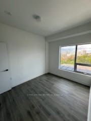 2433 Dufferin St, unit 801 for rent