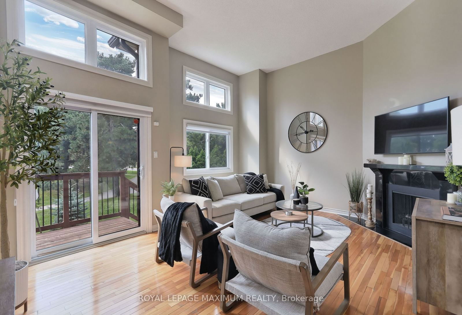 4165 Fieldgate Dr, unit 52 for sale - image #7