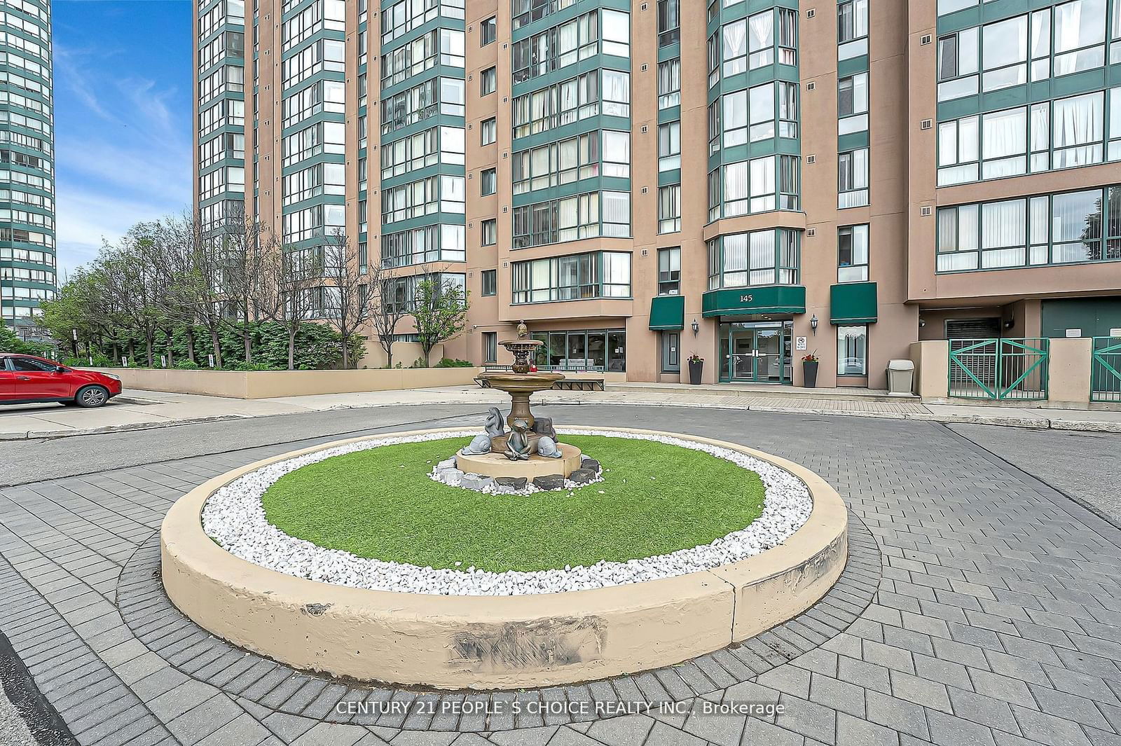 145 Hillcrest Ave, unit 1012 for sale - image #2