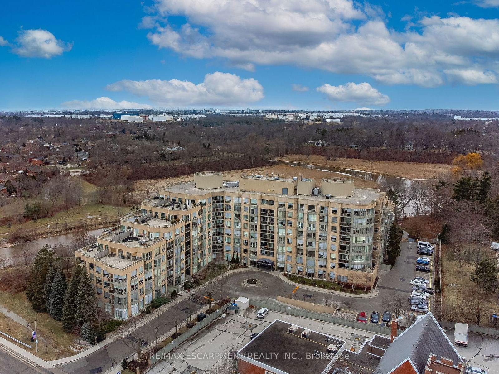 2511 Lakeshore Rd W, unit 805 for rent - image #34