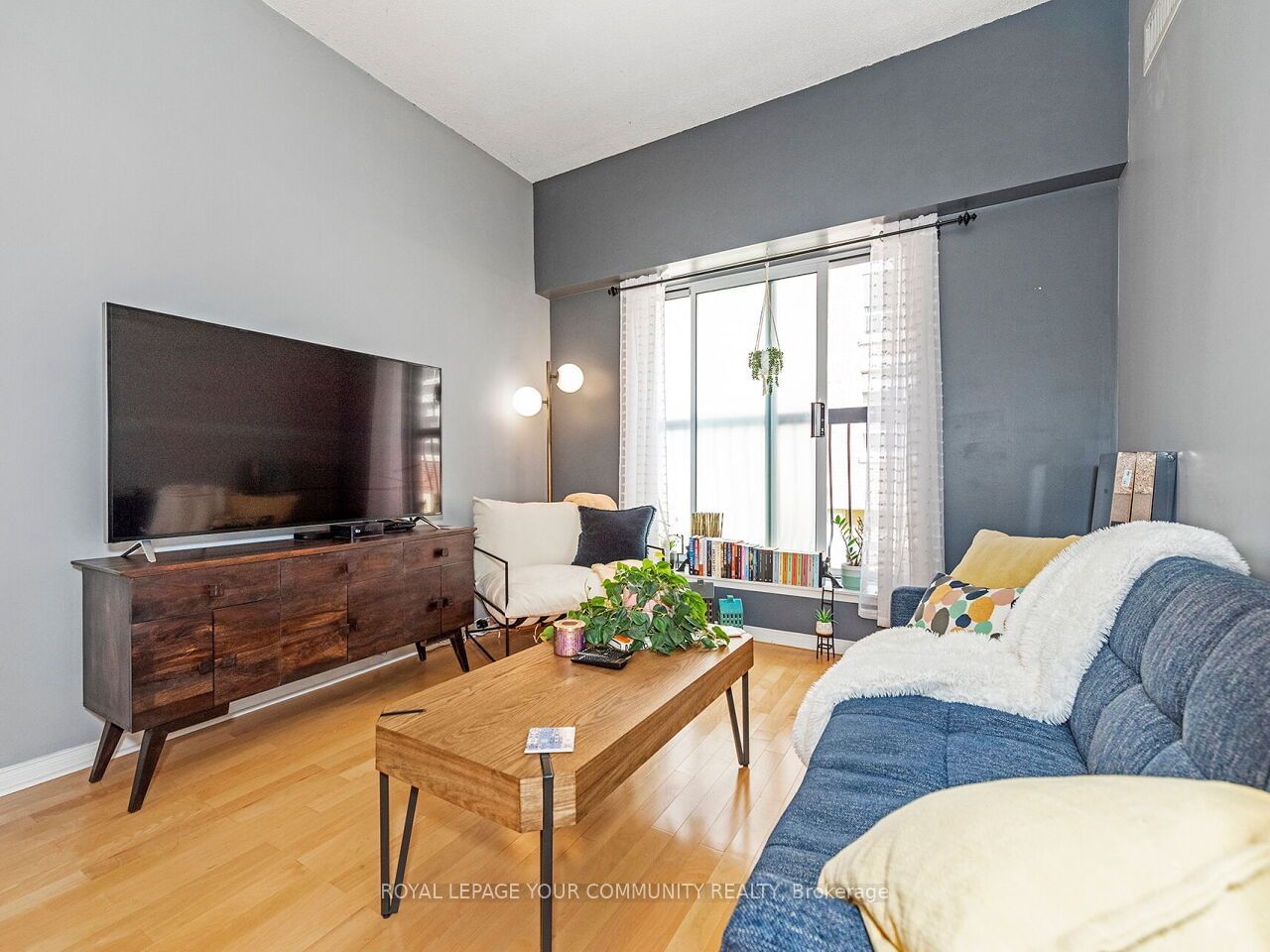 4198 Dundas St W, unit 207 for sale - image #8