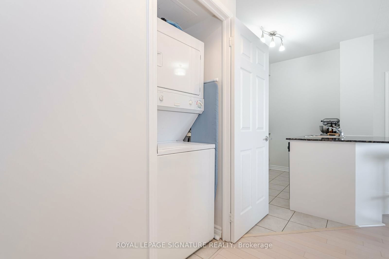 388 Prince of Wales Dr, unit 2510 for sale - image #28