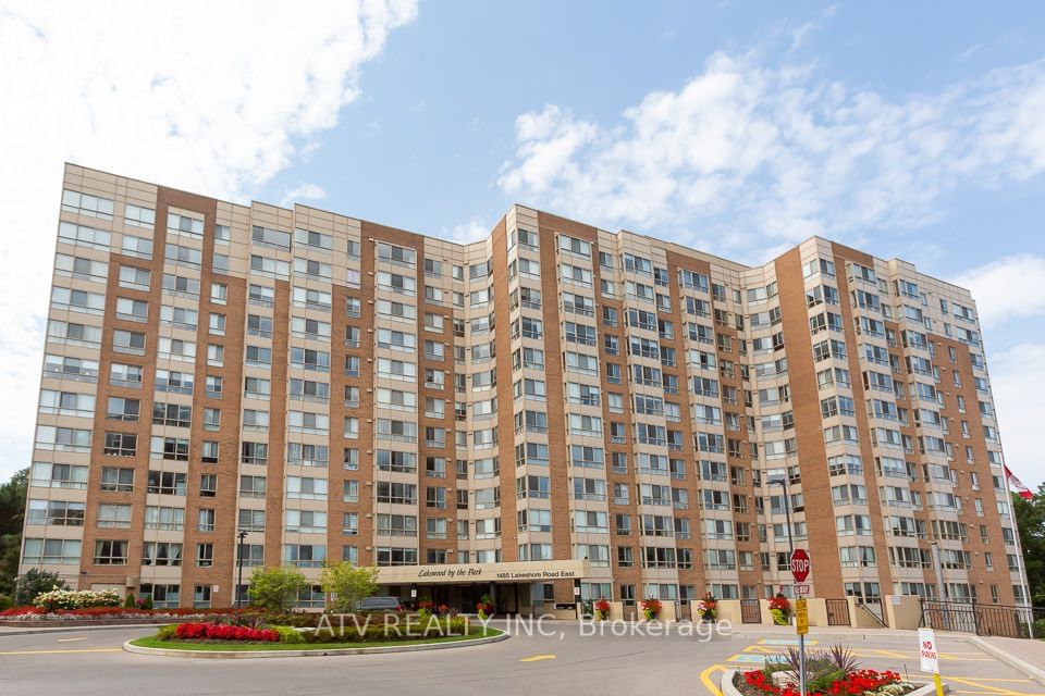 1485 Lakeshore Rd E, unit 911 for sale